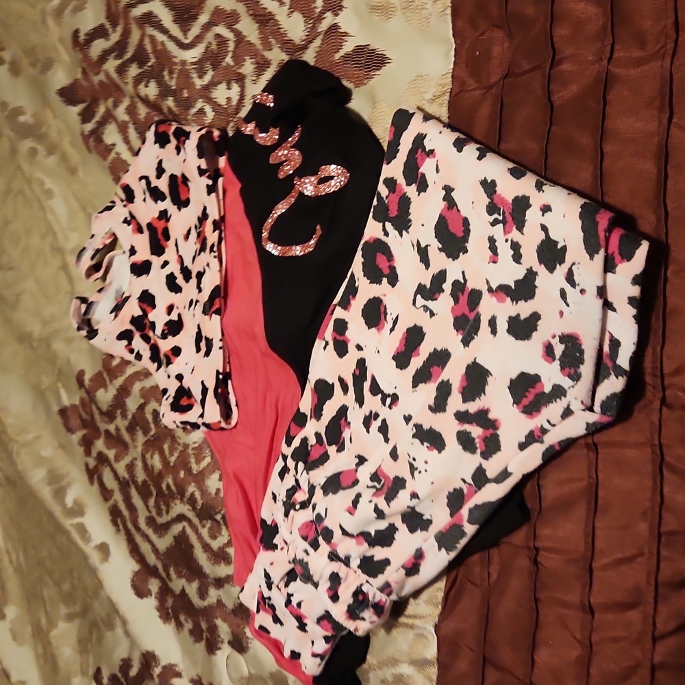 Three piece set